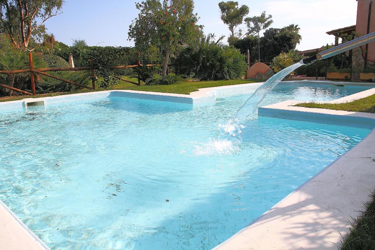 Villaggio Piscina Rei Monte Nai Exterior foto